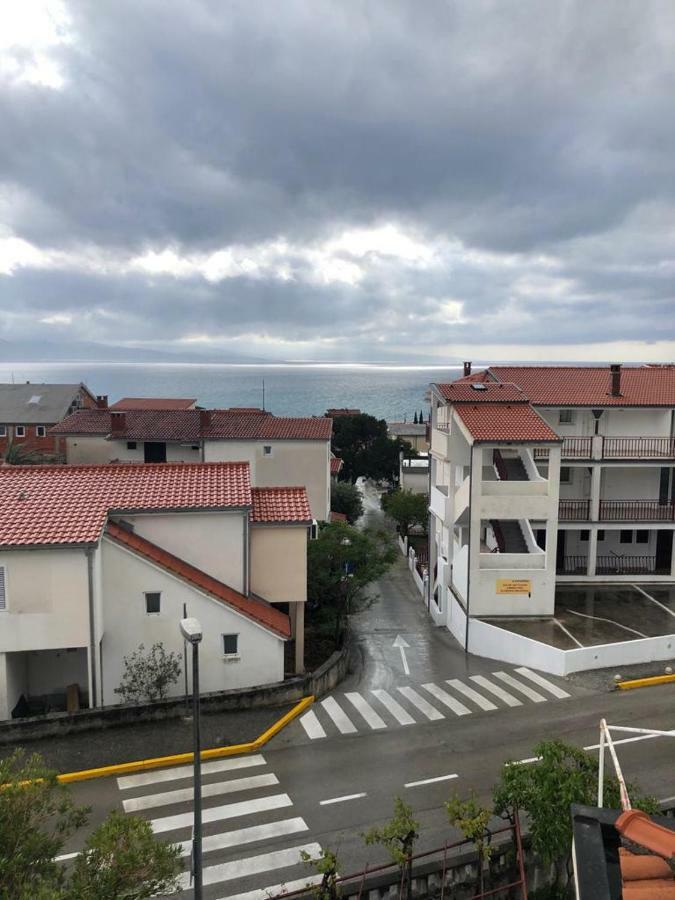 Apartments With Private Parking Baška Voda Extérieur photo