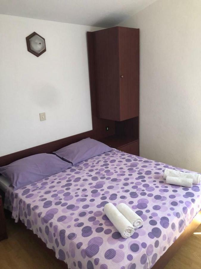 Apartments With Private Parking Baška Voda Extérieur photo